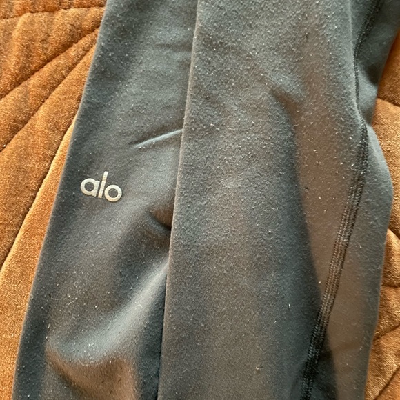 Alo yoga high waist winter warmth Anthracite gray plush leggings small - Picture 3 of 4